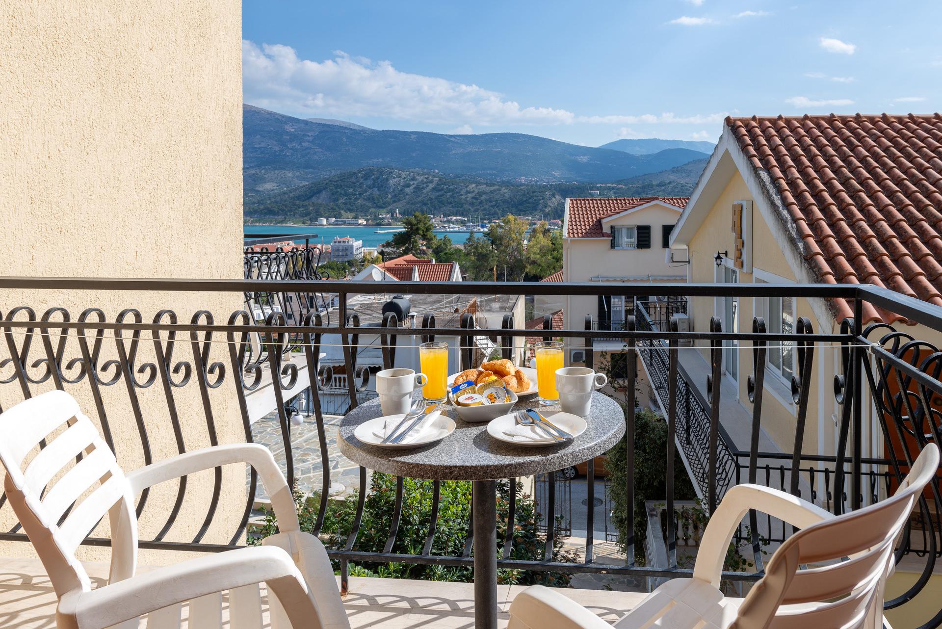 Europe Hotel อาร์กอสโตลี ภายนอก รูปภาพ